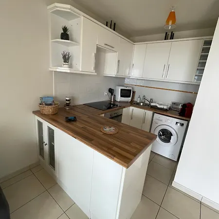 Saphir - Vue Et Montagne - Wifi Fibre- Piscine Et Garage Prive *